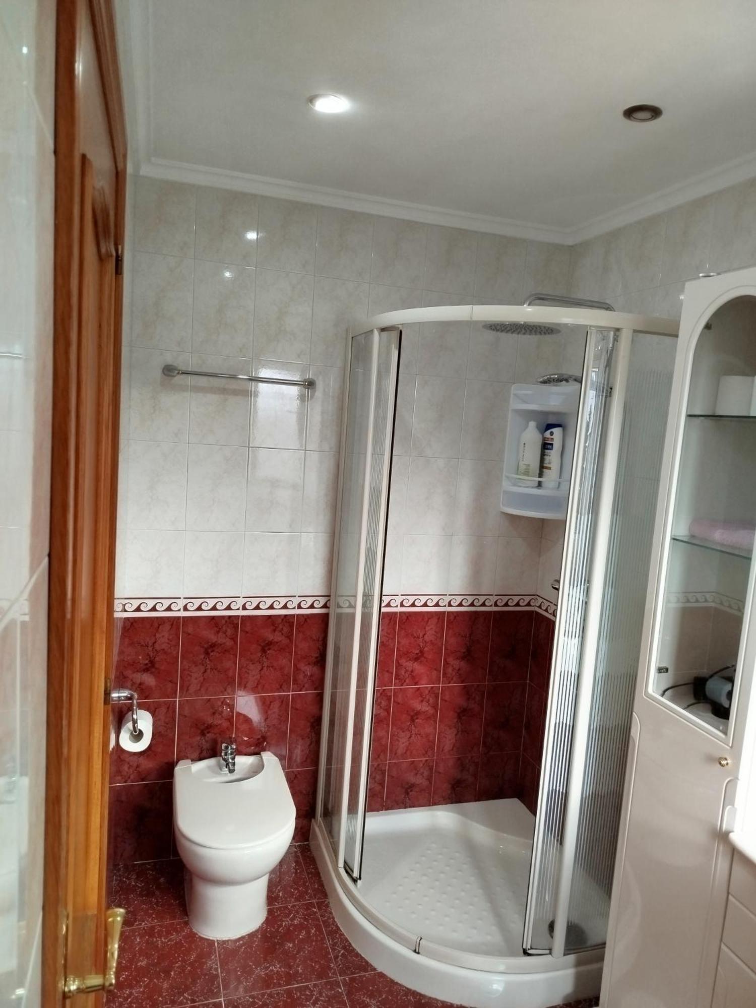Alberto Astur Habitaciones Privadas Mas Cocina Compartida Овиедо Екстериор снимка